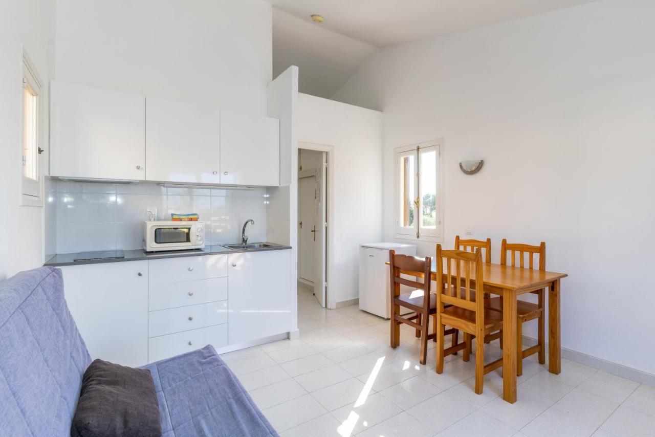 Apartamentos Ses Anneres Cala'N Blanes  Exteriör bild