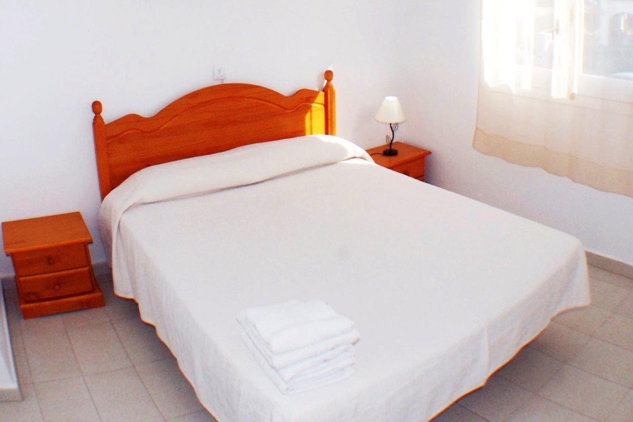 Apartamentos Ses Anneres Cala'N Blanes  Exteriör bild